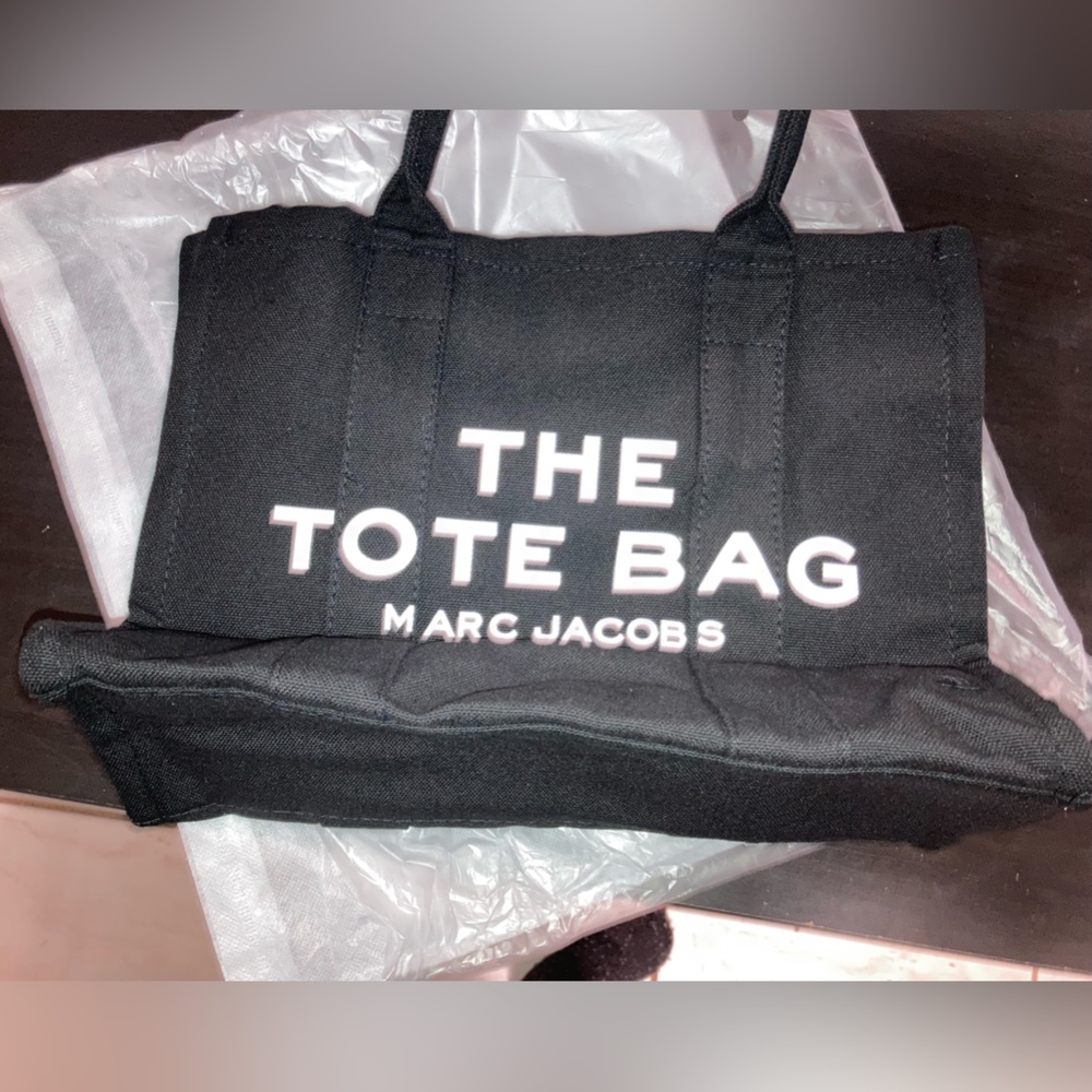 Marc Jacobs The Tote Bag. Brand New.